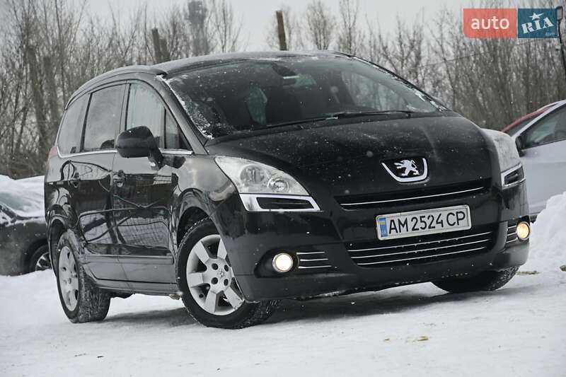 Peugeot 5008 2012