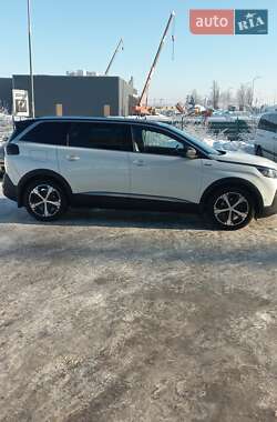 Позашляховик / Кросовер Peugeot 5008 2018 в Бородянці