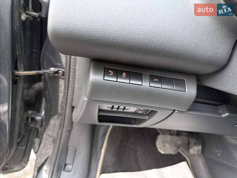 Микровэн Peugeot 5008 2013 в Дубно