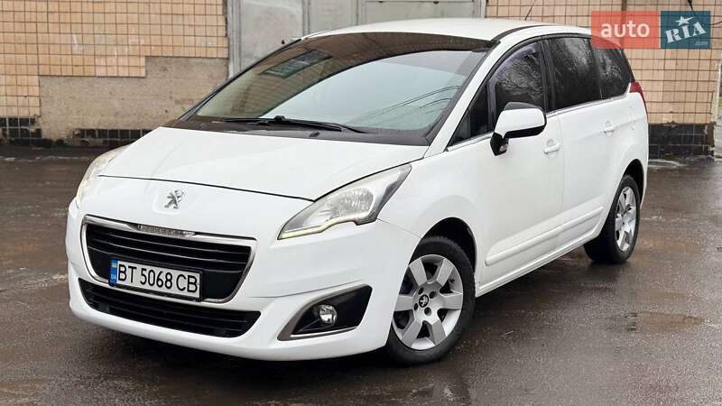 Peugeot 5008 2014