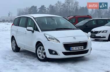 Мікровен Peugeot 5008 2015 в Стрию