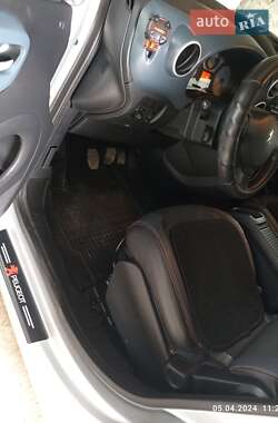 Микровэн Peugeot 5008 2010 в Тернополе