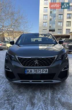 Внедорожник / Кроссовер Peugeot 5008 2020 в Киеве