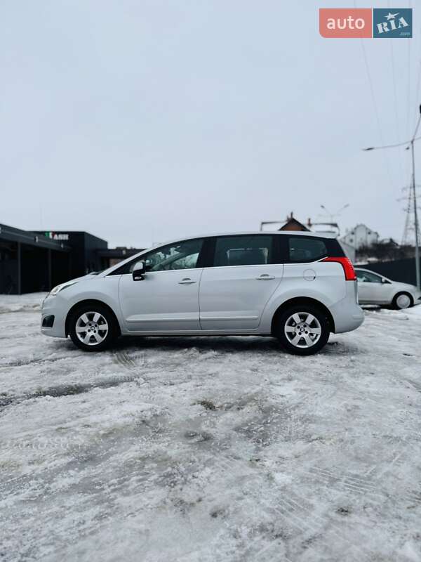 Микровэн Peugeot 5008 2014 в Львове фото 10 Микровэн Peugeot 5008 2014 в Львове