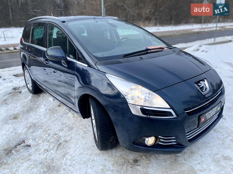 Микровэн Peugeot 5008 2012 в Львове