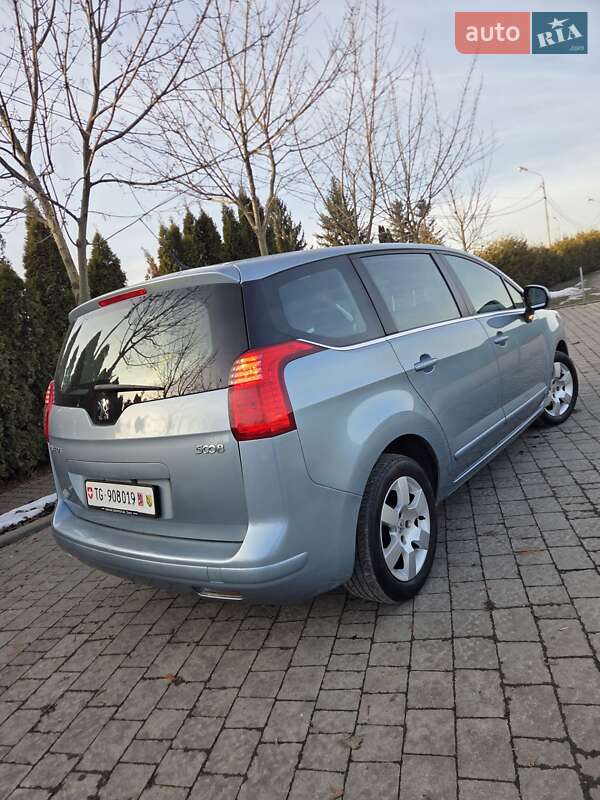 Микровэн Peugeot 5008 2010 в Львове фото 4 Микровэн Peugeot 5008 2010 в Львове