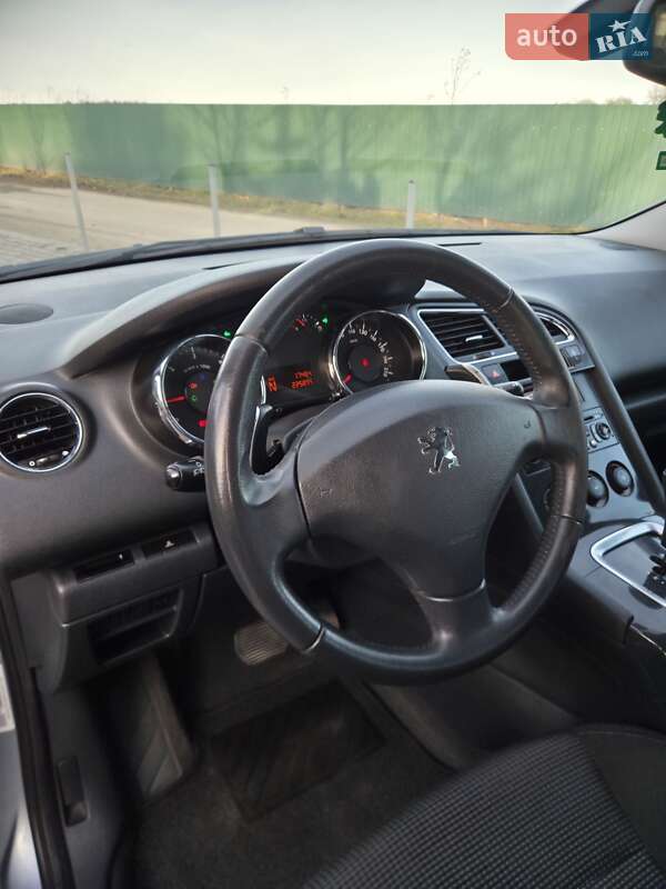 Микровэн Peugeot 5008 2010 в Львове фото 33 Микровэн Peugeot 5008 2010 в Львове