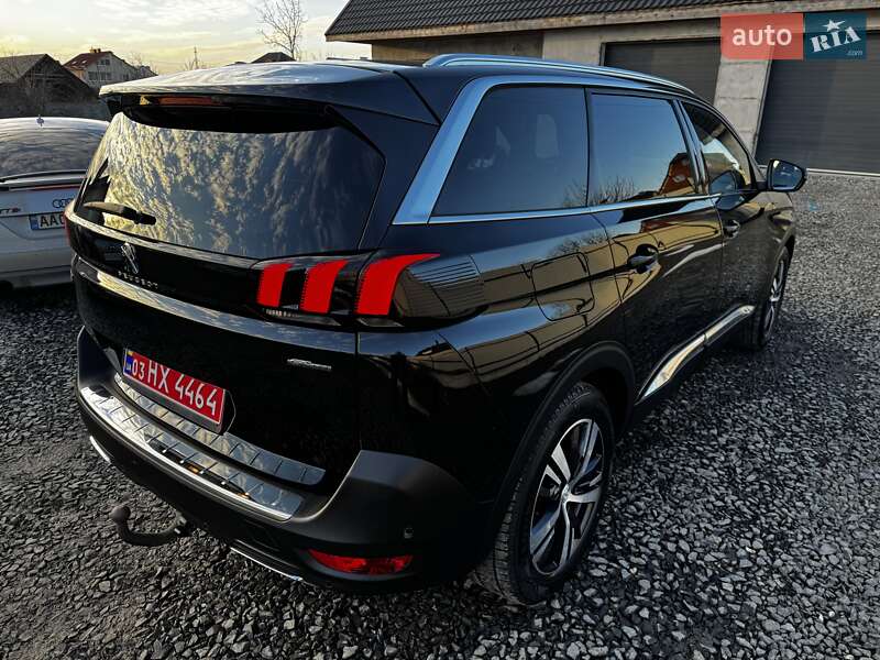 Внедорожник / Кроссовер Peugeot 5008 2020 в Луцке