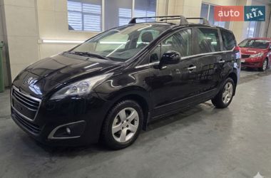 Микровэн Peugeot 5008 2014 в Львове