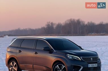 Внедорожник / Кроссовер Peugeot 5008 2018 в Переяславе