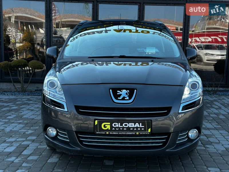 Микровэн Peugeot 5008 2010 в Львове