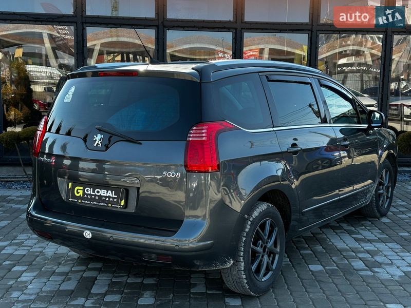 Микровэн Peugeot 5008 2010 в Львове