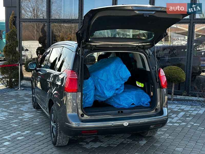 Микровэн Peugeot 5008 2010 в Львове