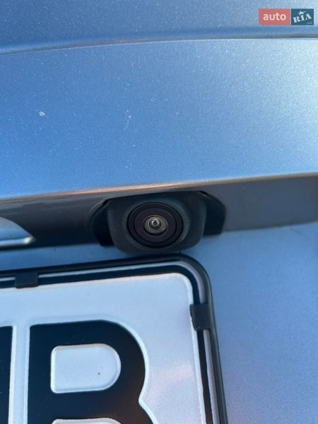 Микровэн Peugeot 5008 2015 в Виннице