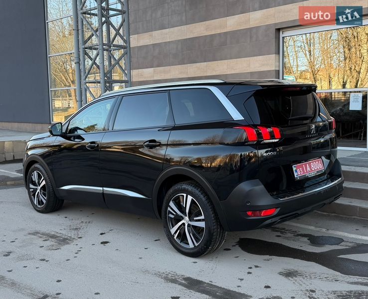 Внедорожник / Кроссовер Peugeot 5008 2019 в Тернополе