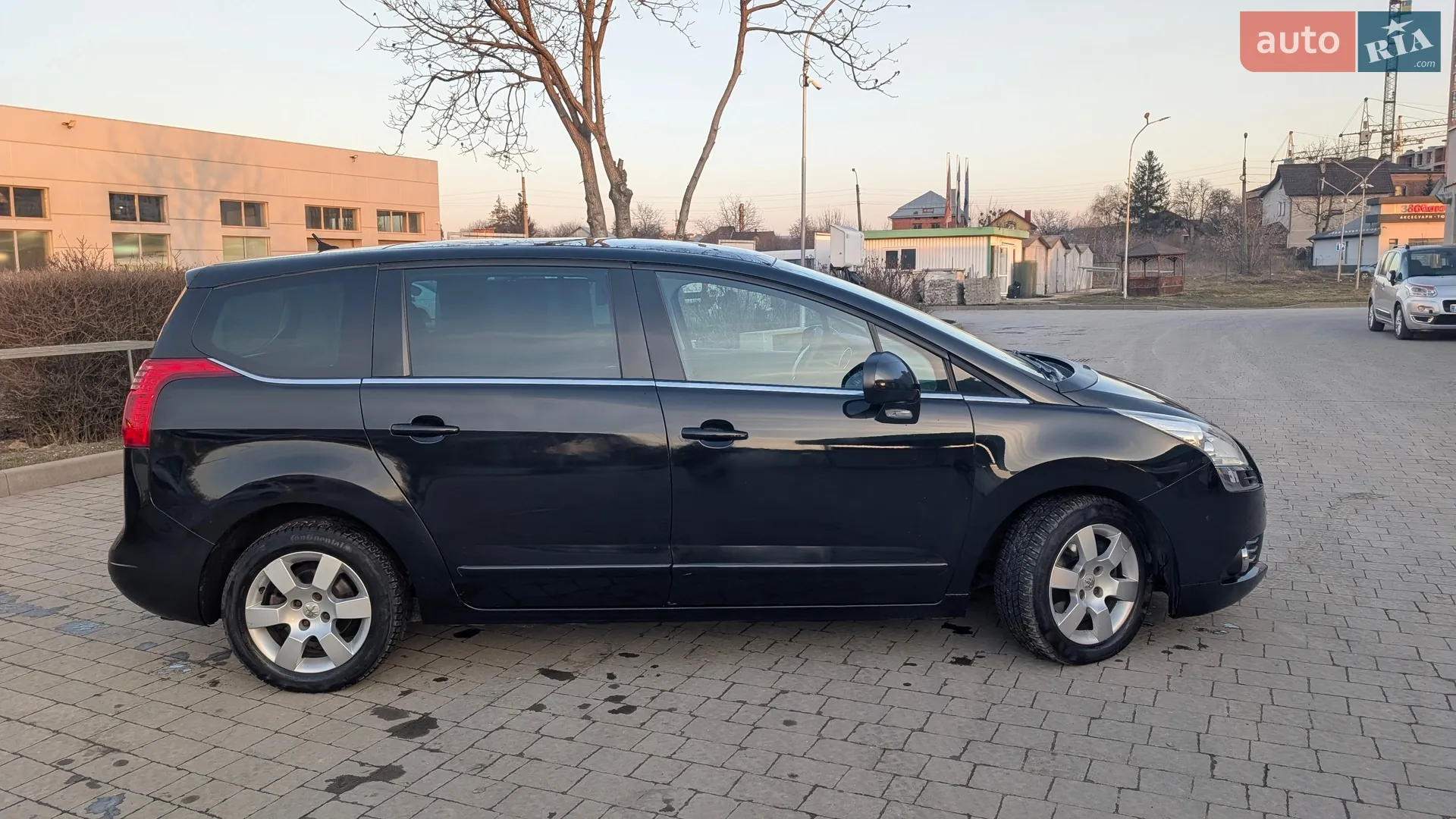 2010 Peugeot 5008 - мініатюра 10