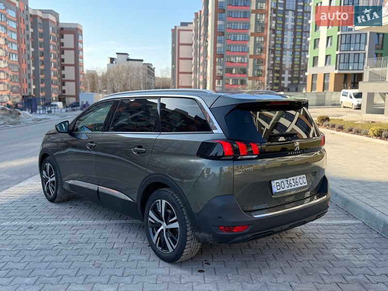 Внедорожник / Кроссовер Peugeot 5008 2017 в Тернополе