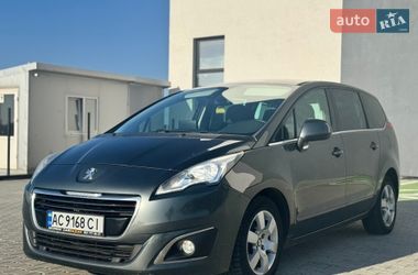 Микровэн Peugeot 5008 2014 в Львове