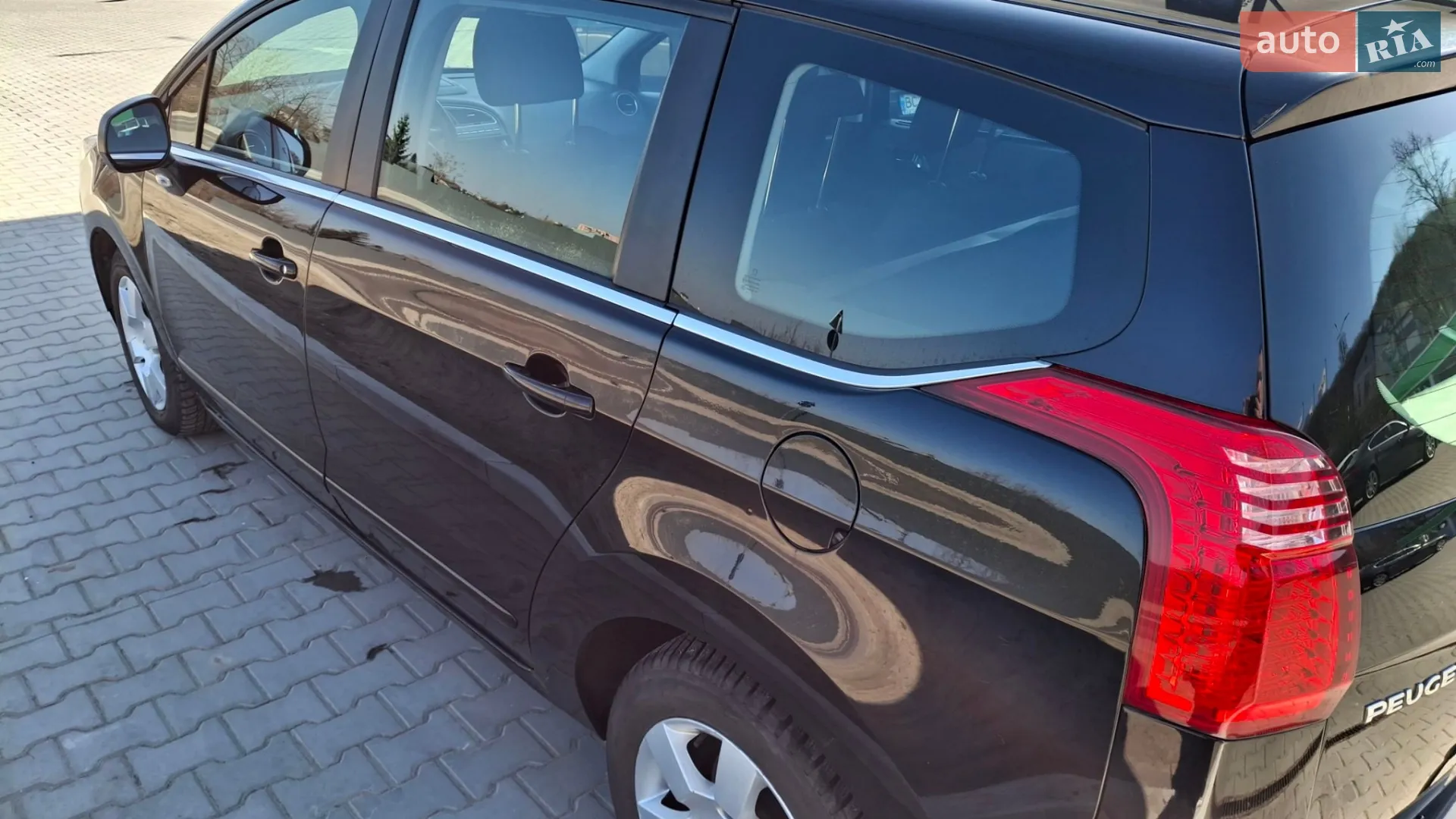 2011 Peugeot 5008 - мініатюра 7