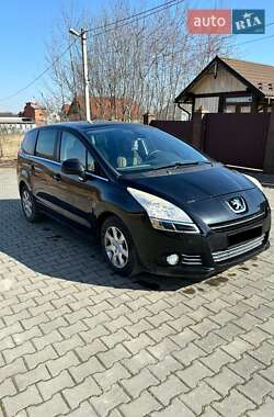 Микровэн Peugeot 5008 2011 в Трускавце