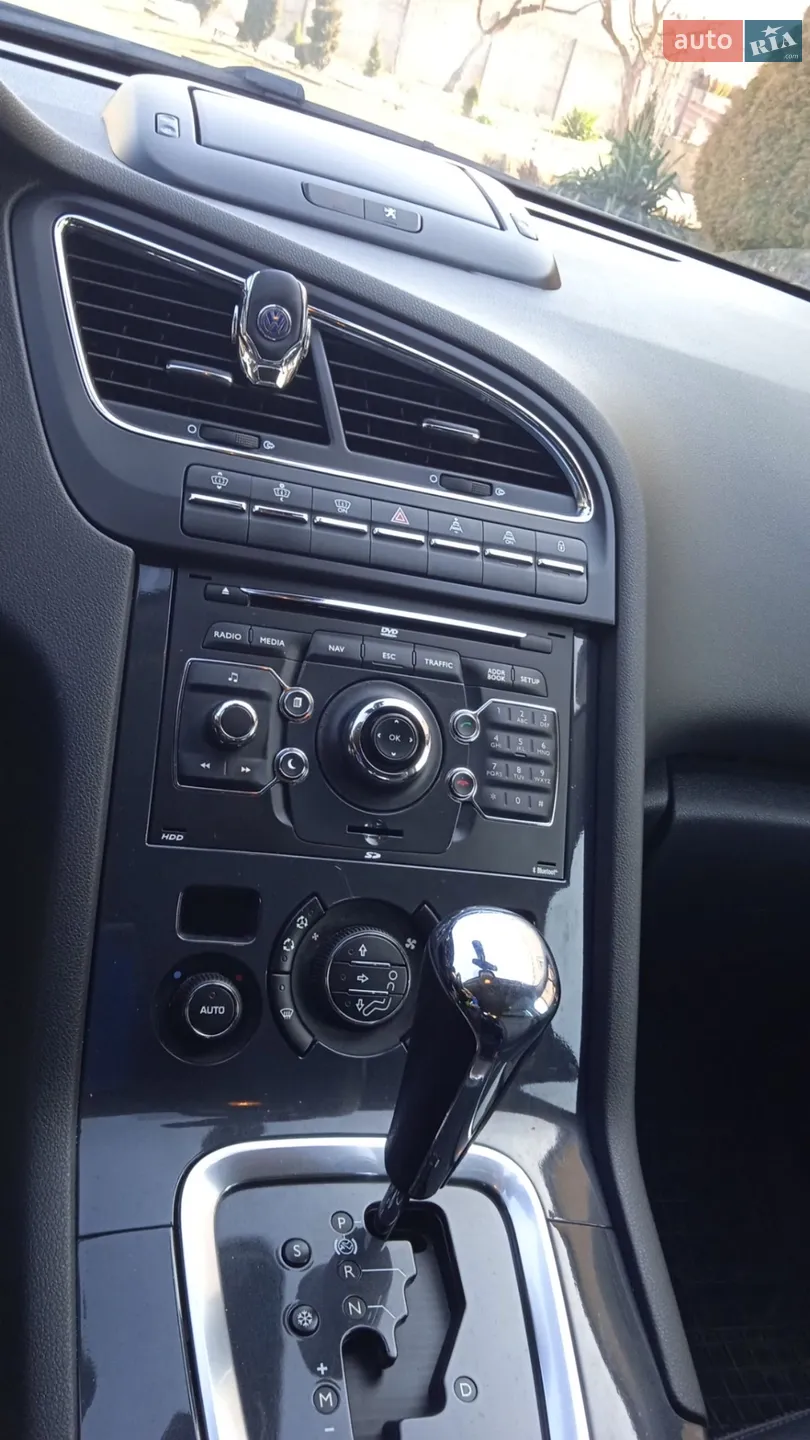 2013 Peugeot 5008 - мініатюра 17