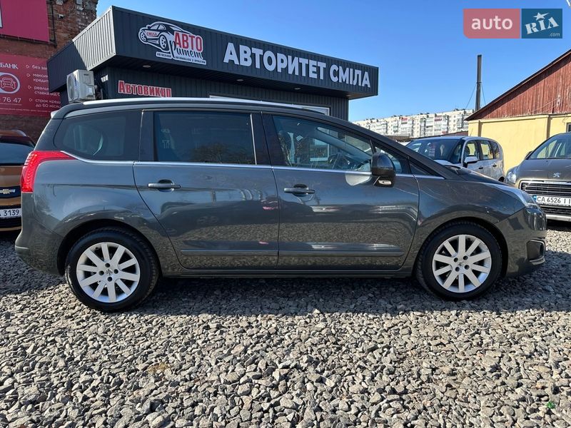 Микровэн Peugeot 5008 2013 в Смеле
