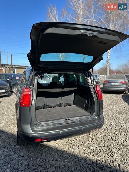 Микровэн Peugeot 5008 2013 в Смеле