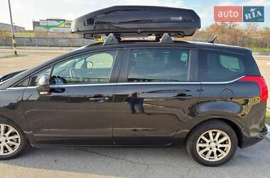 Микровэн Peugeot 5008 2012 в Киеве