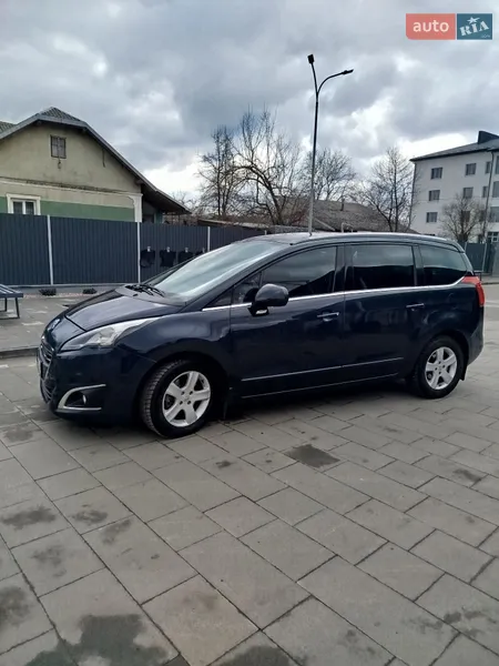 Peugeot 5008