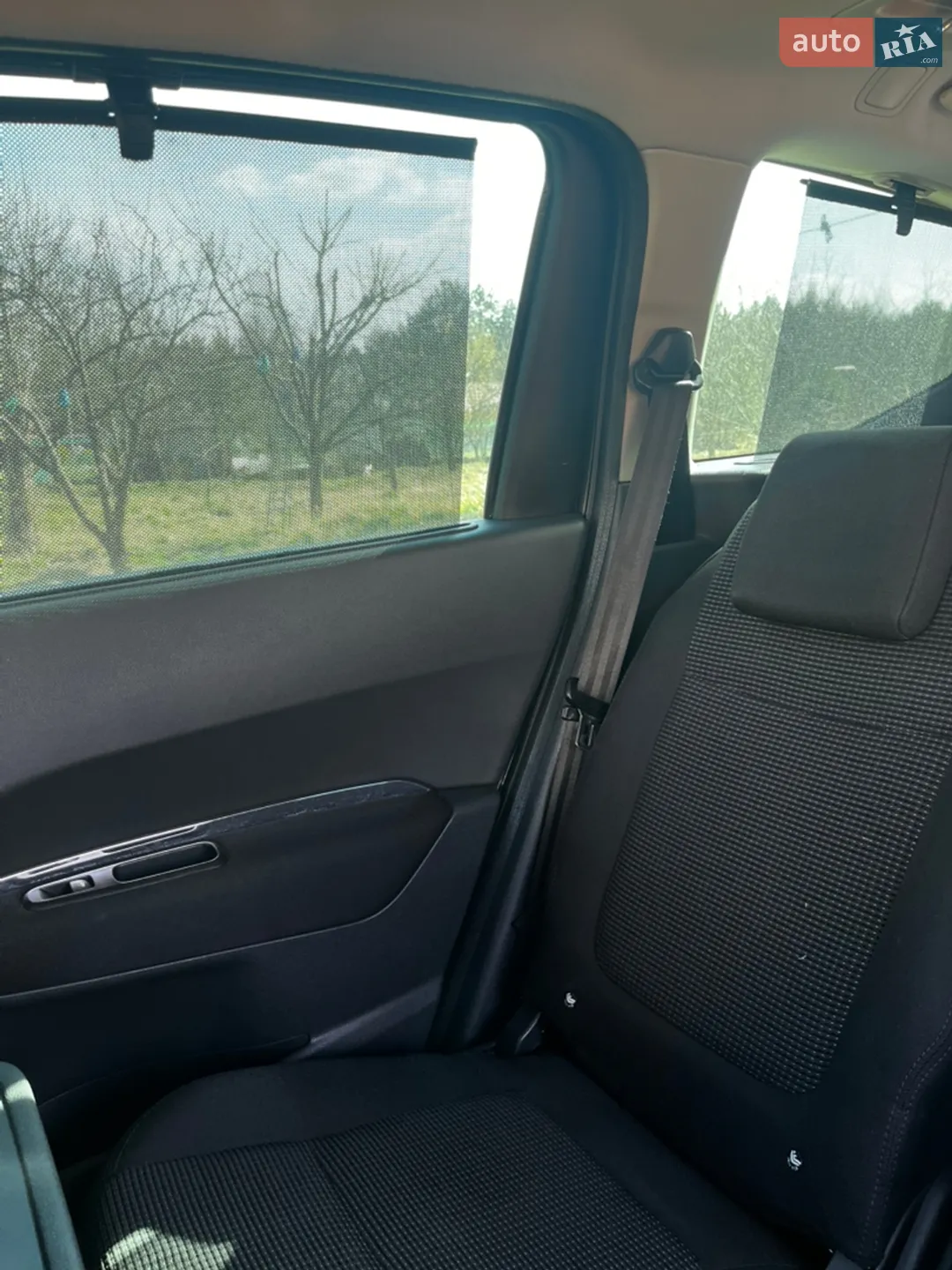 2010 Peugeot 5008 - мініатюра 14