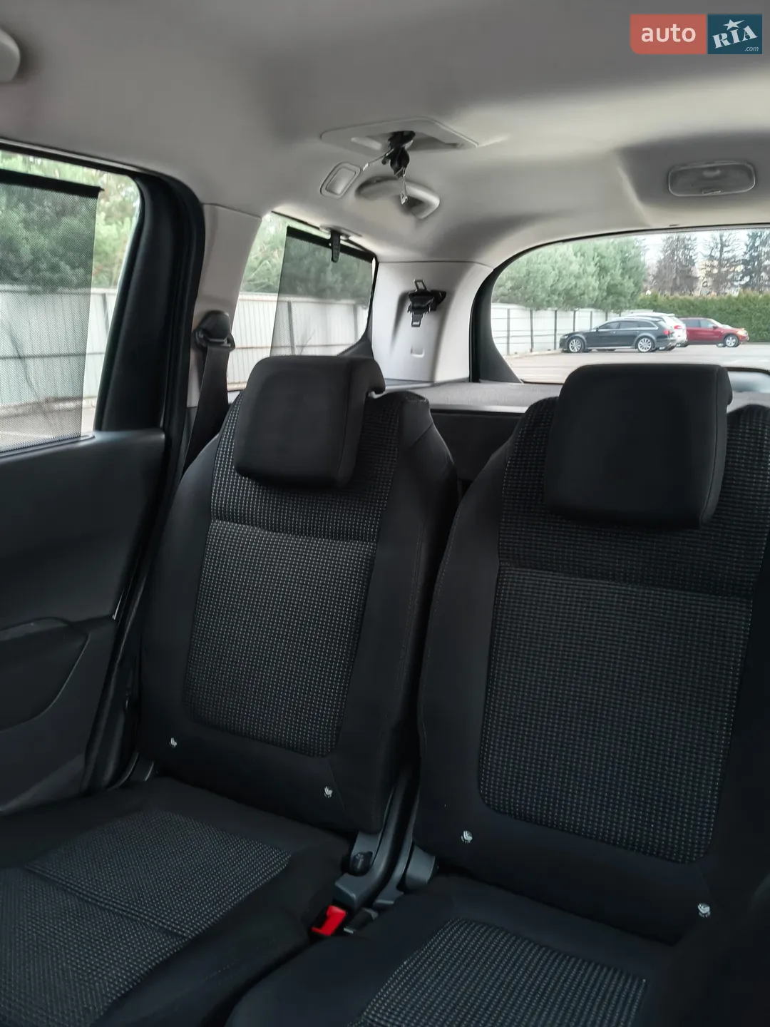 2011 Peugeot 5008 - мініатюра 7