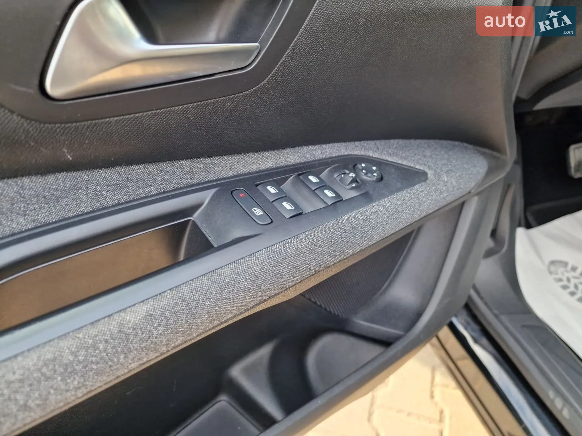 2019 Peugeot 5008 - мініатюра 23