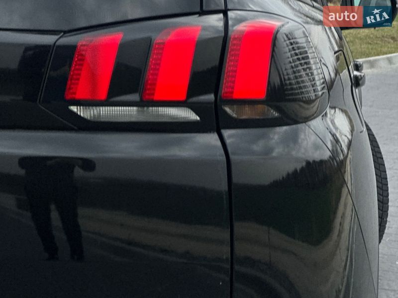 Внедорожник / Кроссовер Peugeot 5008 2017 в Львове фото 26 Внедорожник / Кроссовер Peugeot 5008 2017 в Львове