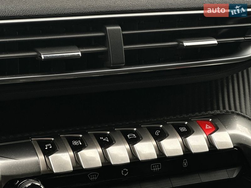 Внедорожник / Кроссовер Peugeot 5008 2017 в Львове фото 49 Внедорожник / Кроссовер Peugeot 5008 2017 в Львове