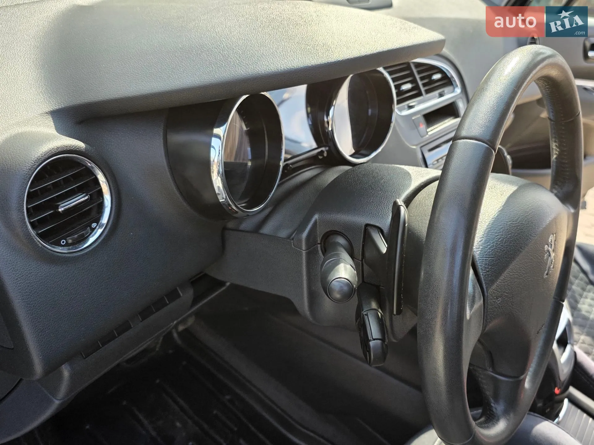 2014 Peugeot 5008 - мініатюра 6