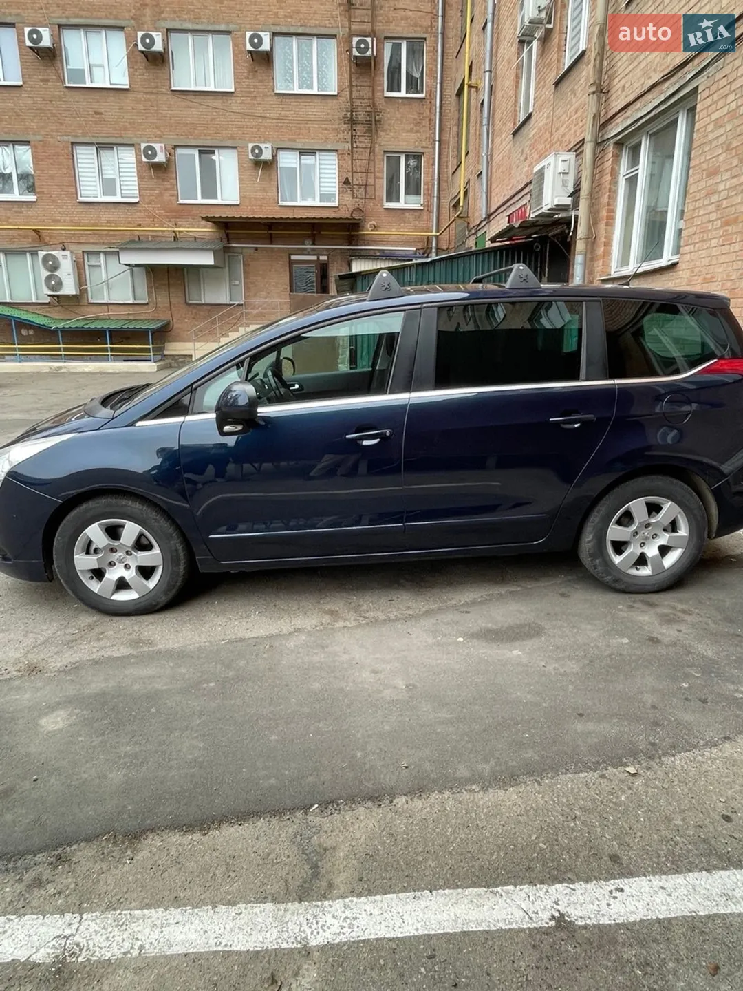 2010 Peugeot 5008 - мініатюра 3