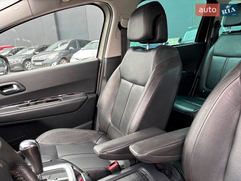 Микровэн Peugeot 5008 2014 в Львове фото 29 Микровэн Peugeot 5008 2014 в Львове
