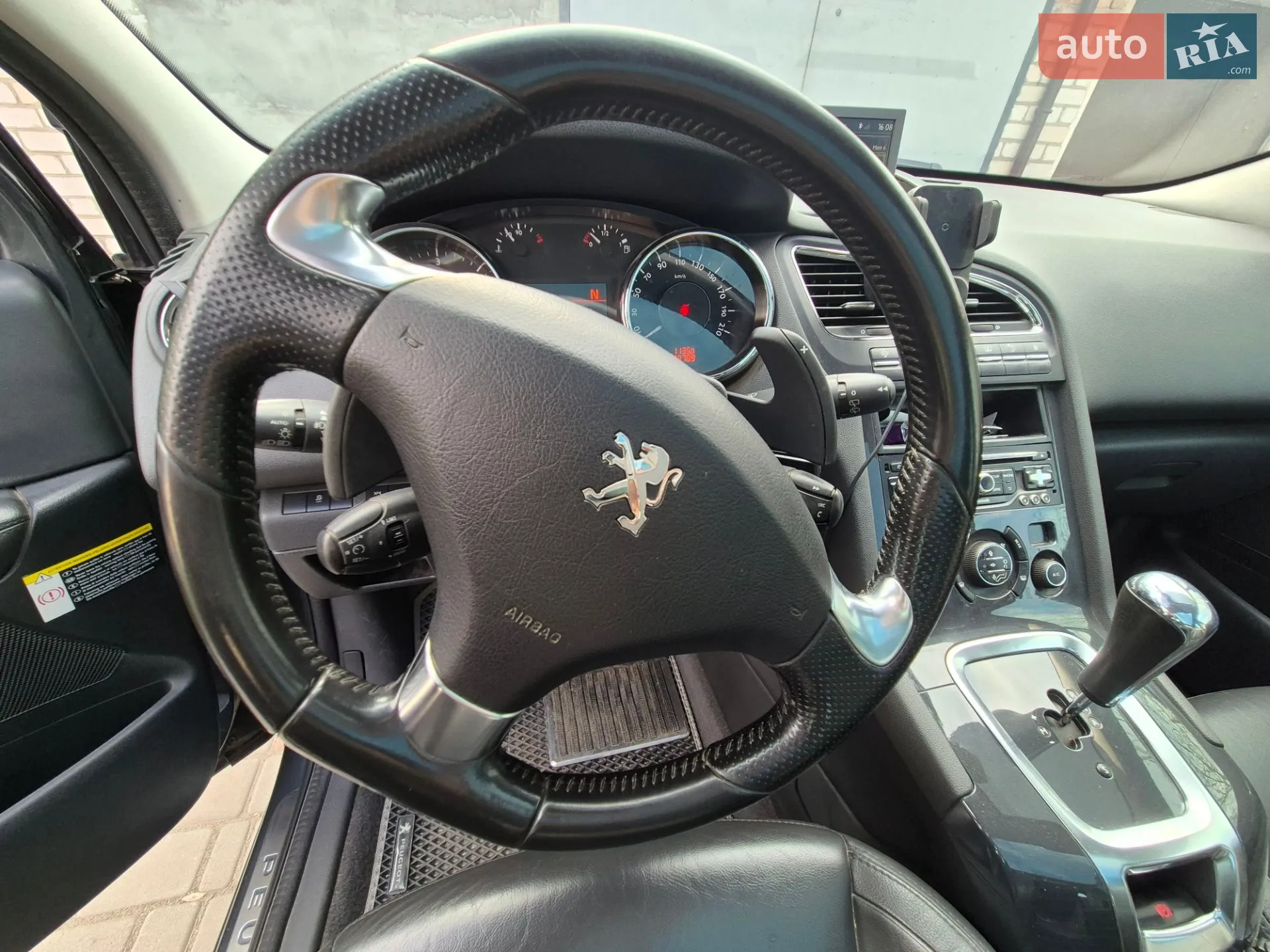 2014 Peugeot 5008 - мініатюра 28