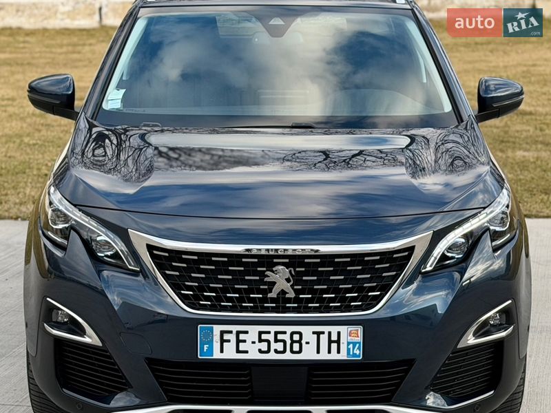 Внедорожник / Кроссовер Peugeot 5008 2019 в Луцке
