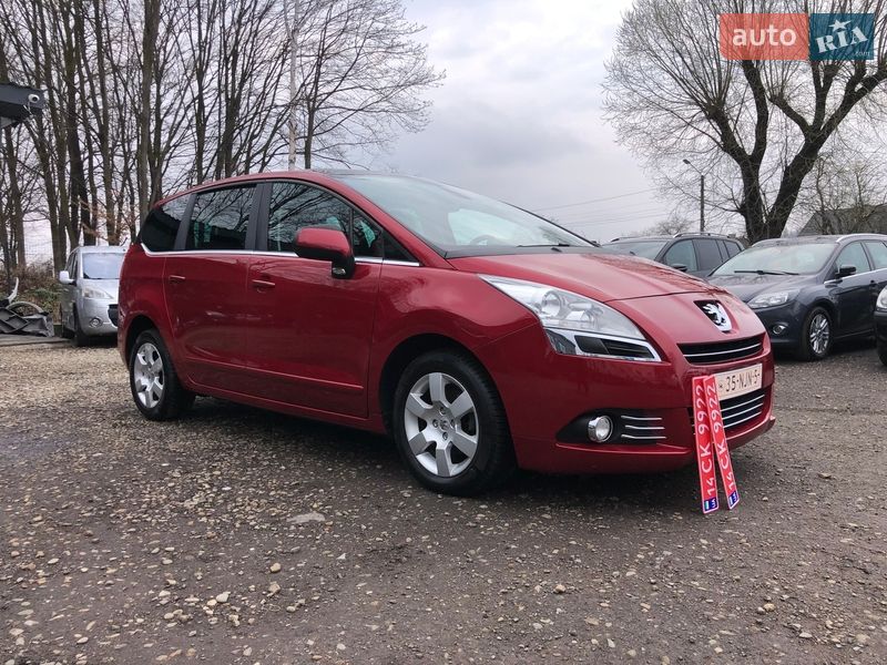 Peugeot 5008 2011 Peugeot 5008 2011