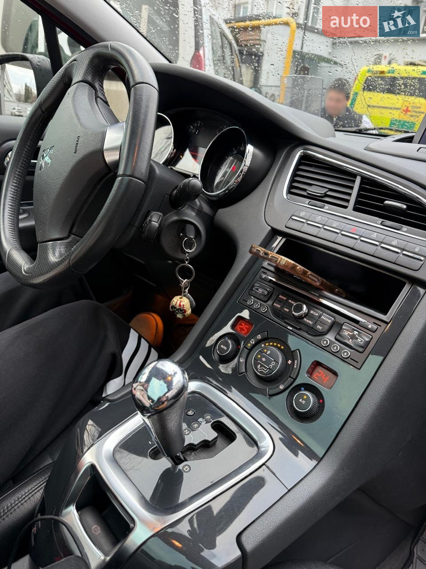 2011 Peugeot 5008 - мініатюра 7