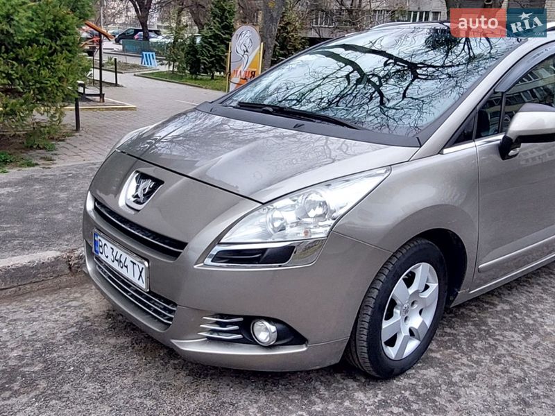 Peugeot 5008 2010