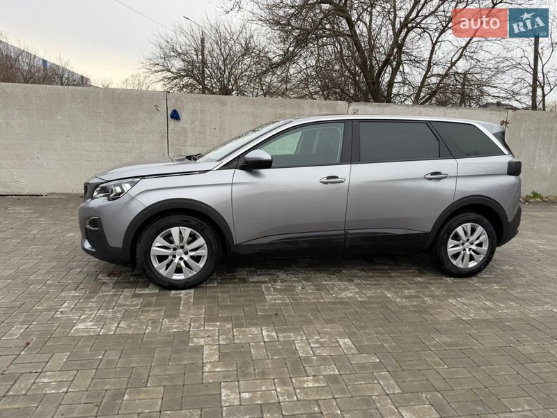 Позашляховик / Кросовер Peugeot 5008 2020 в Черкасах