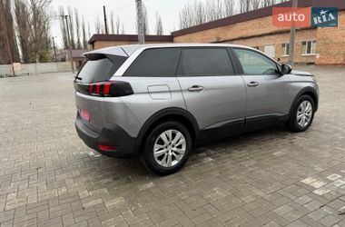 Внедорожник / Кроссовер Peugeot 5008 2020 в Черкассах