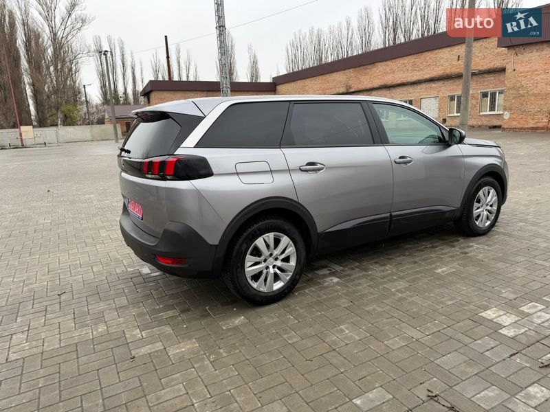 Позашляховик / Кросовер Peugeot 5008 2020 в Черкасах