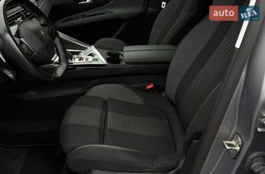 Внедорожник / Кроссовер Peugeot 5008 2020 в Черкассах