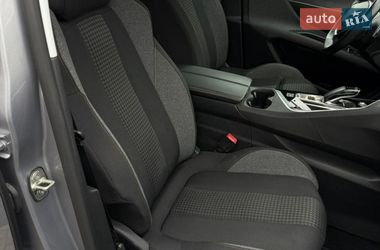 Внедорожник / Кроссовер Peugeot 5008 2020 в Черкассах