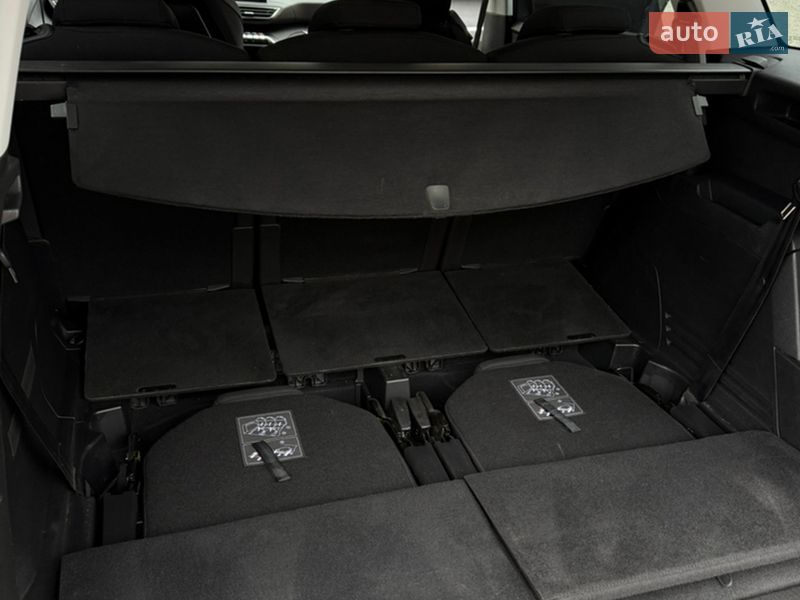 Позашляховик / Кросовер Peugeot 5008 2020 в Черкасах