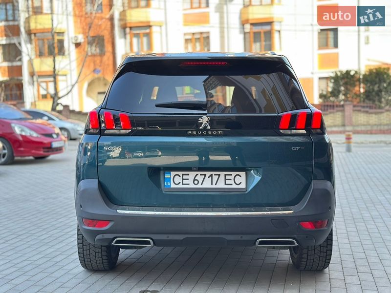 Внедорожник / Кроссовер Peugeot 5008 2017 в Черновцах