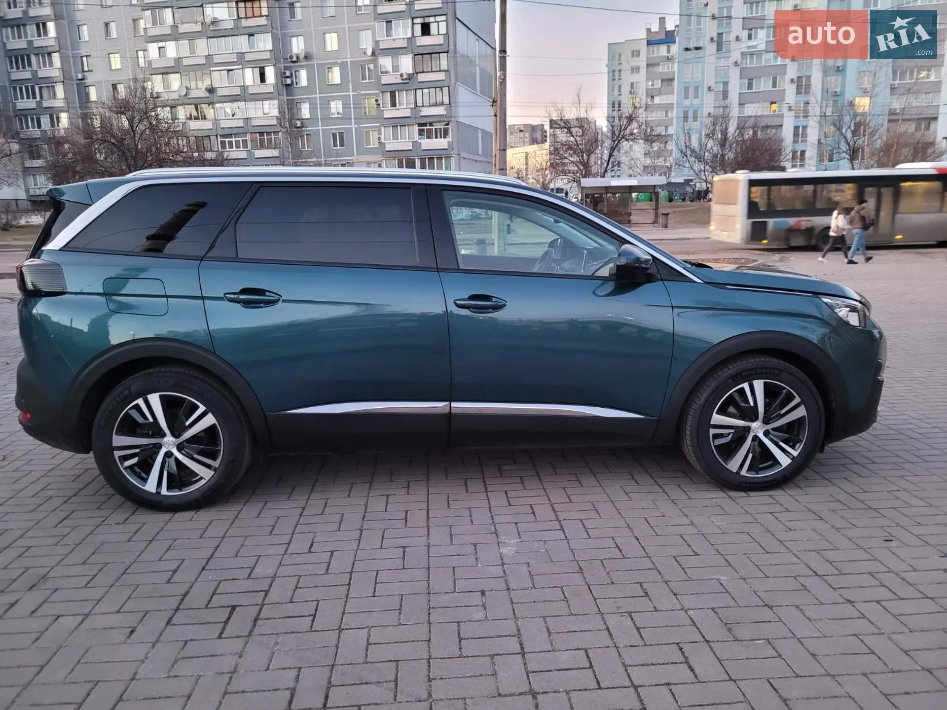 2019 Peugeot 5008 - мініатюра 2